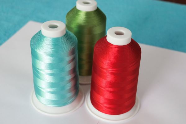 Embroidery thread (1)